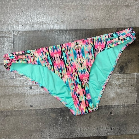 NWOT Shade & Shore Multicolored Strappy Bikini Bottom Medium - Picture 1 of 8